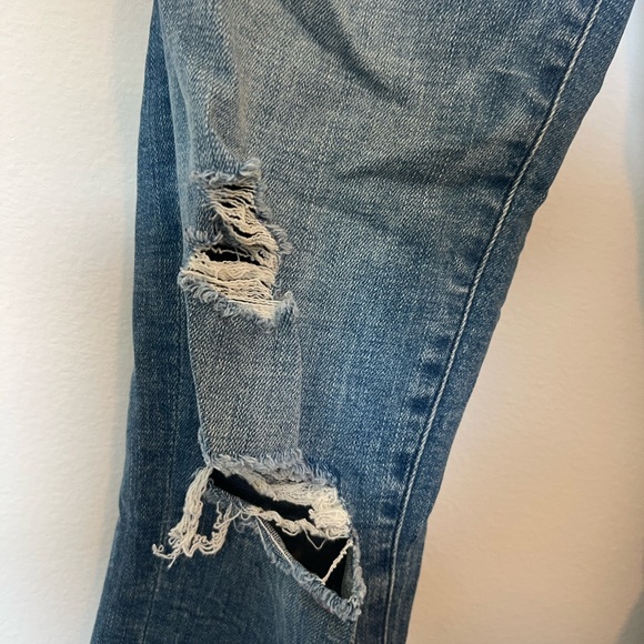 A&F Simone High Rise Ankle Jean - Picture 3 of 5